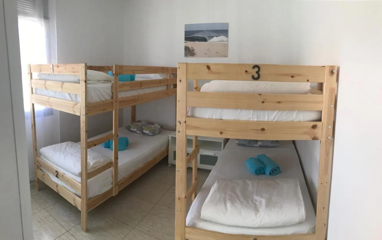 Surfintrip Academy&Camp Hostel Κοραλέχο