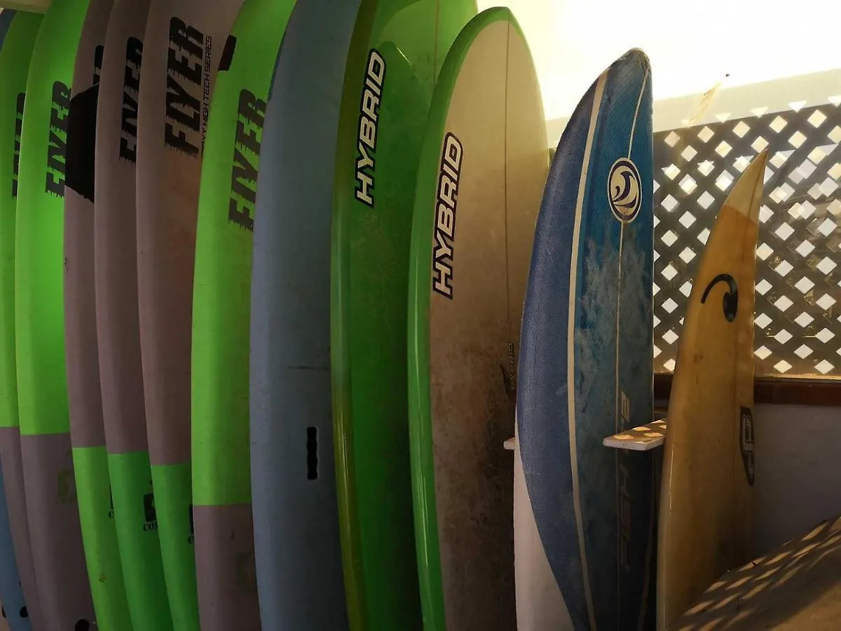 Хостел Surfintrip Academy&Camp Коральео Испания
